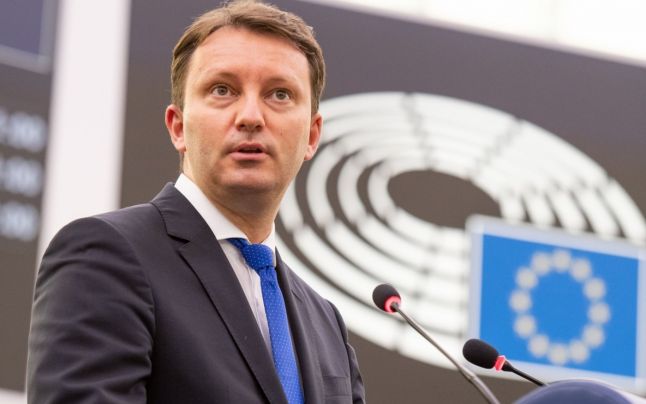 Un eurodeputat român cere pentru Republica Moldova un statut preliminar de aderare europeană